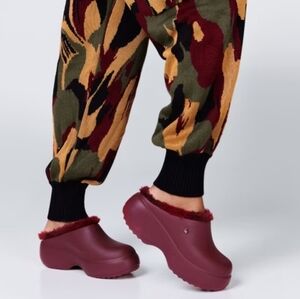 🔹️MELISSA🔹️ Melissa Free Fluffy Platform Clog Heels Burgandy for women